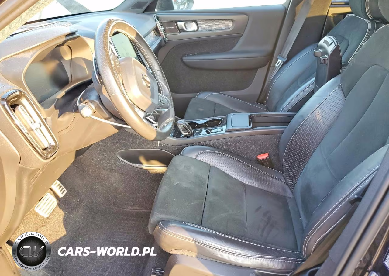 2020 Volvo Xc40 T5 R-Design VIN:YV4162UM4L2203832 - 7