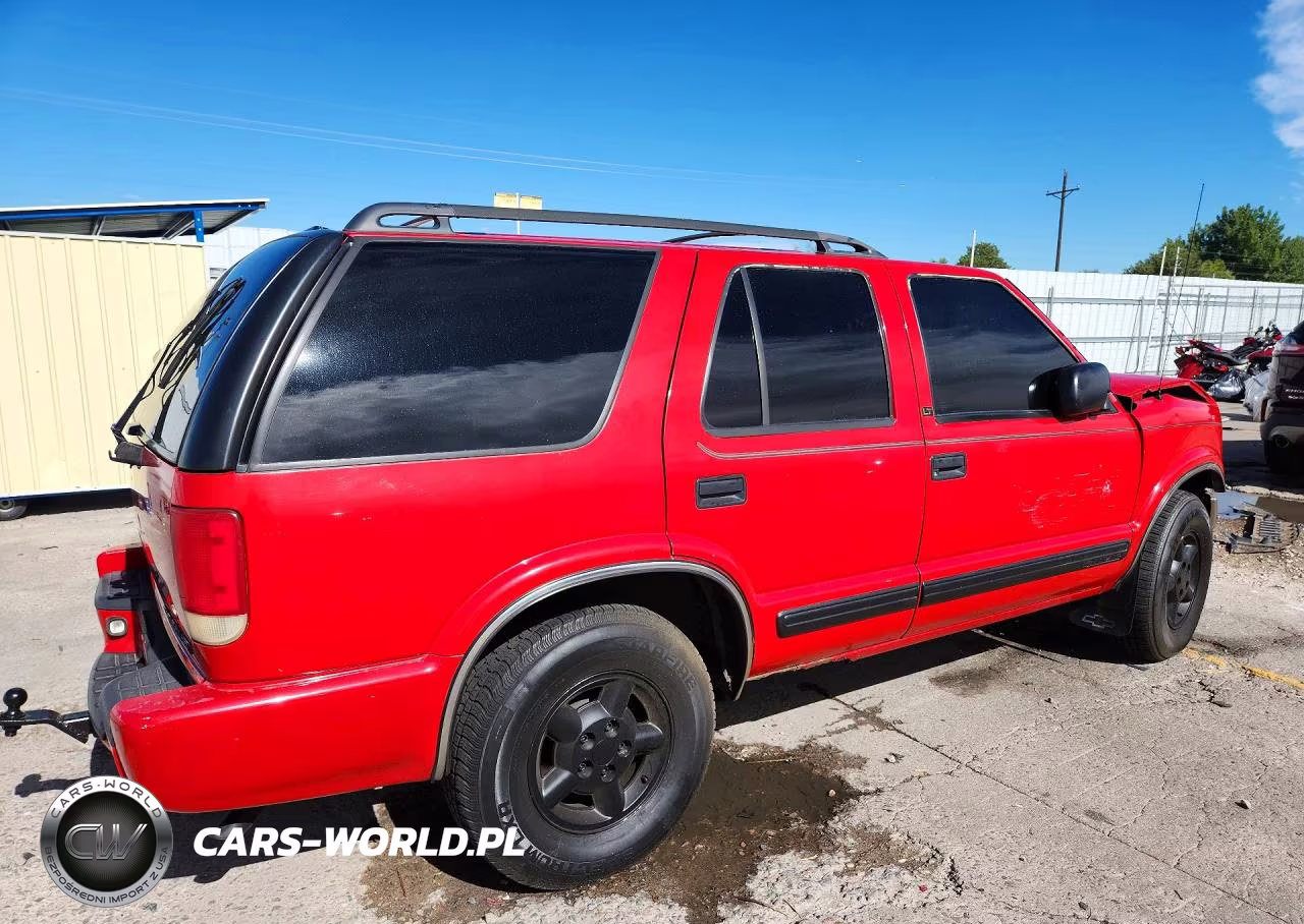 2000 Chevrolet Blazer VIN:1GNDT13W9Y2398556 - 3