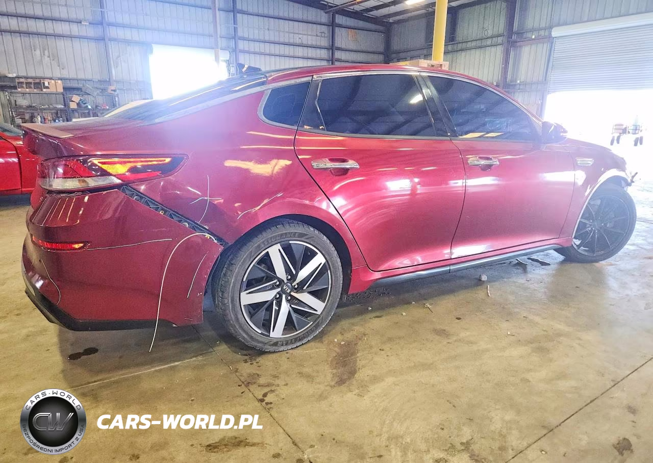 2019 Kia Optima S VIN:5XXGT4L36KG294511 - 3