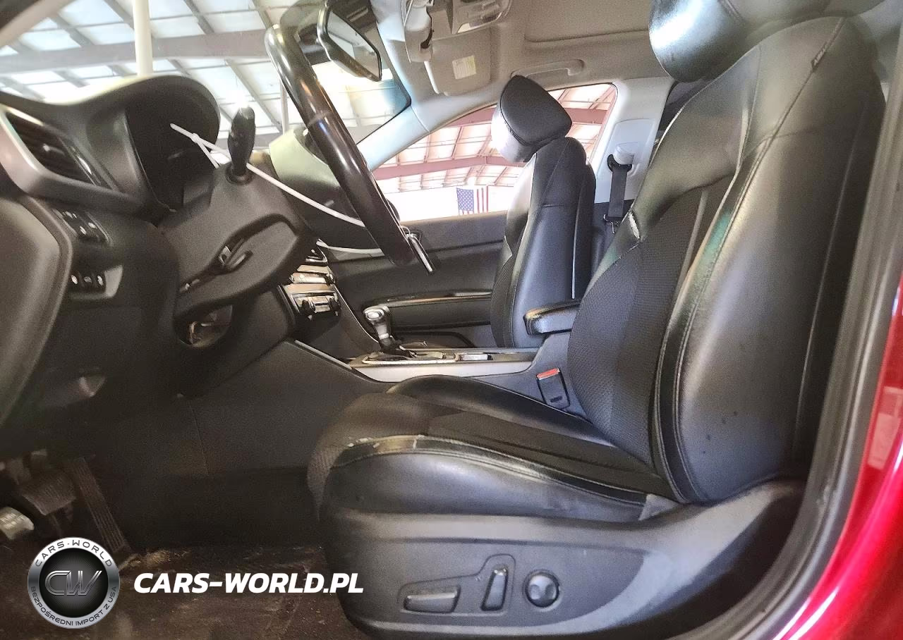 2019 Kia Optima S VIN:5XXGT4L36KG294511 - 7