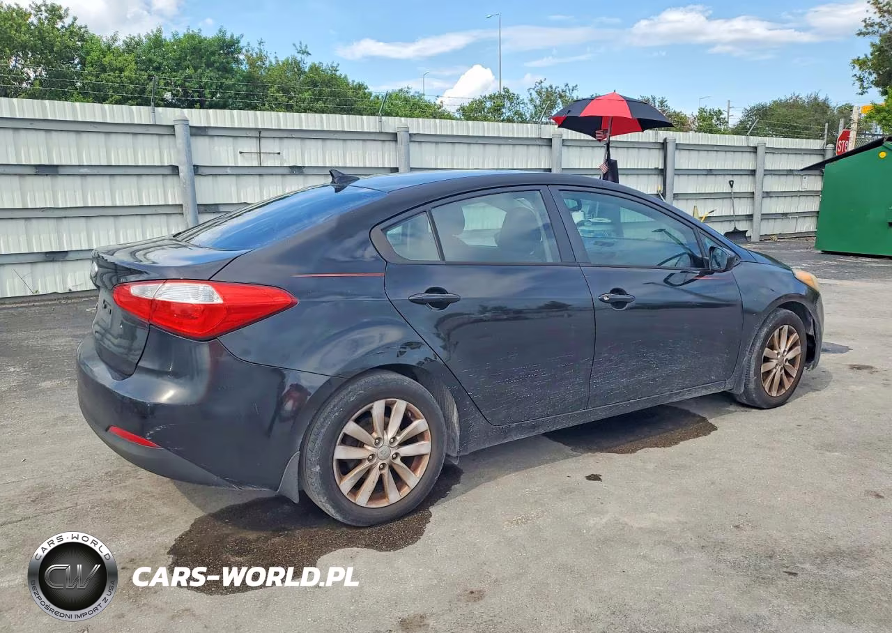 2015 Kia Forte Lx VIN:KNAFK4A6XF5284972 - 3