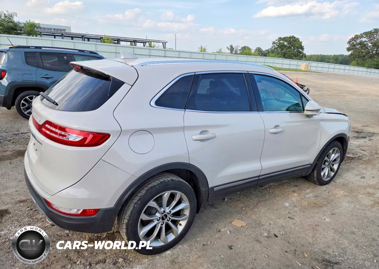 2019 Lincoln Mkc Select VIN:5LMCJ2D90KUL02858 - 3