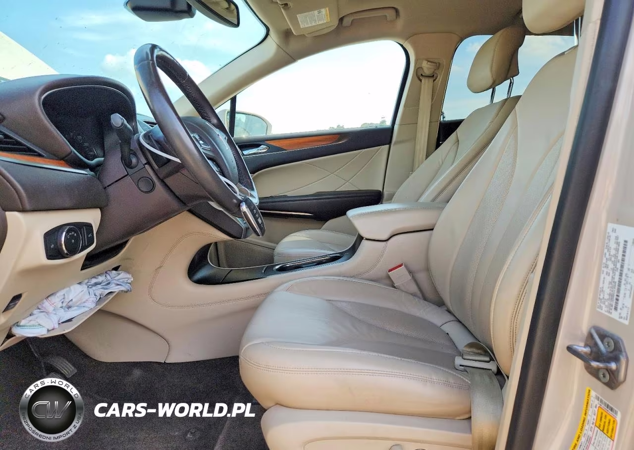 2019 Lincoln Mkc Select VIN:5LMCJ2D90KUL02858 - 7