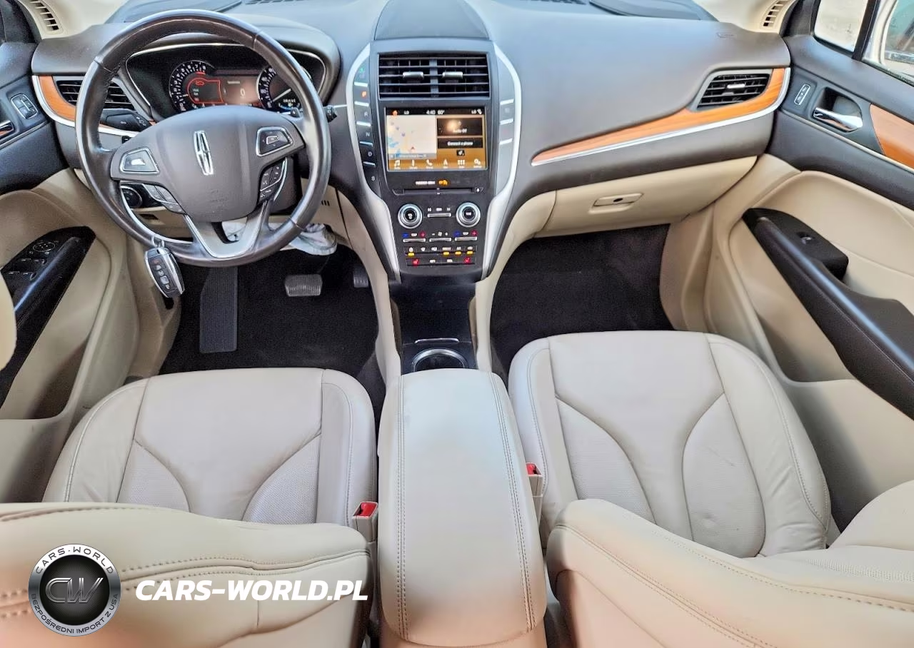 2019 Lincoln Mkc Select VIN:5LMCJ2D90KUL02858 - 8