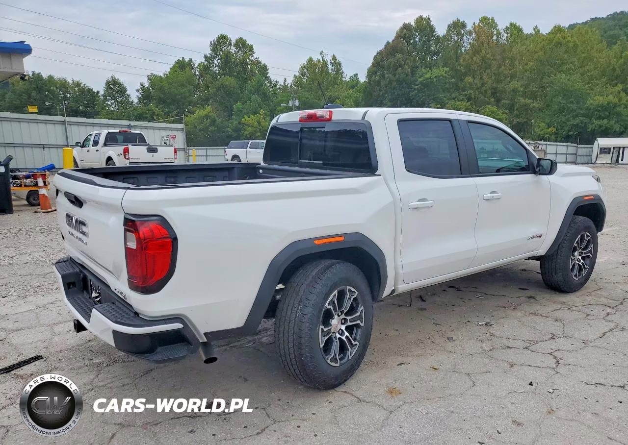 2024 GMC Canyon At4 VIN:1GTP6DEK7R1266024 - 3