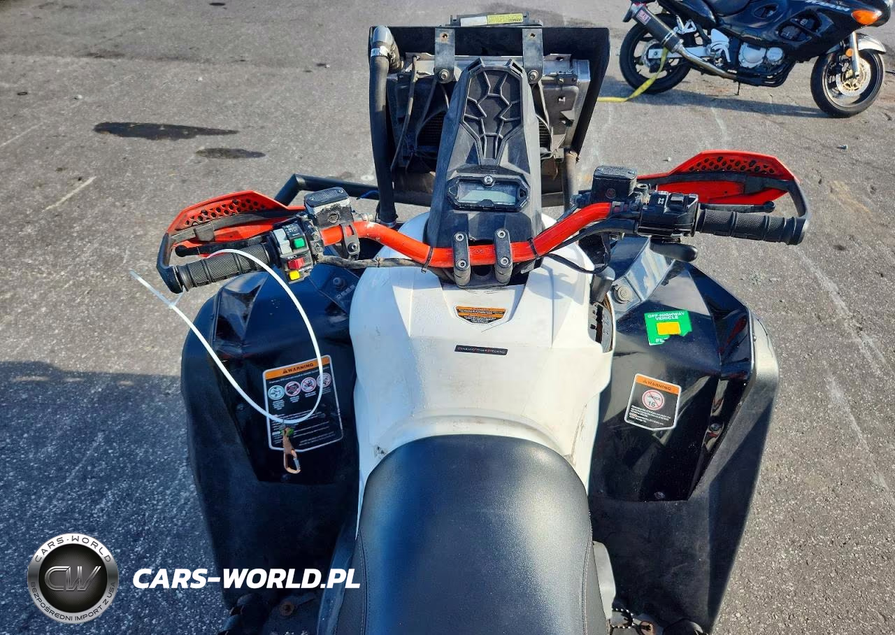 2017 Can-Am Renegade Xmr Atv VIN:3JBMWAV27HJ000204 - 5