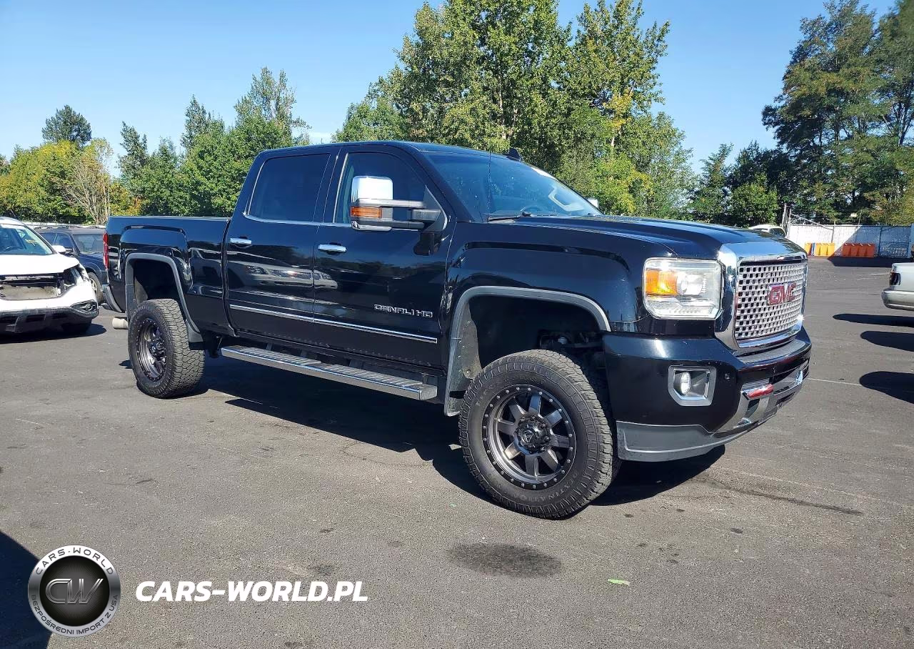 2015 GMC Sierra K2500 Denali VIN:1GT120E87FF671278 - 4
