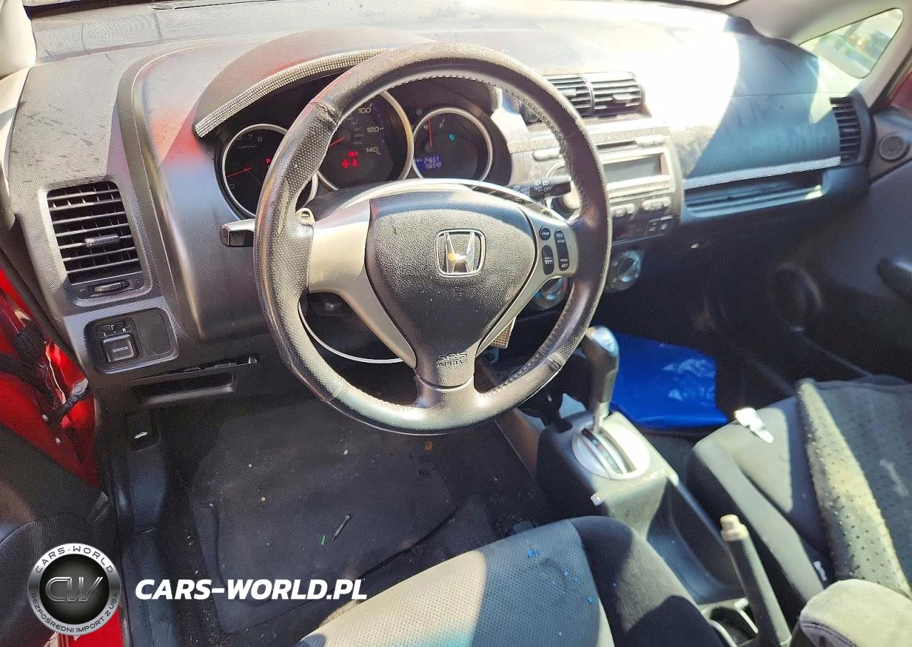 2007 Honda Fit S VIN:JHMGD38607S047071 - 8