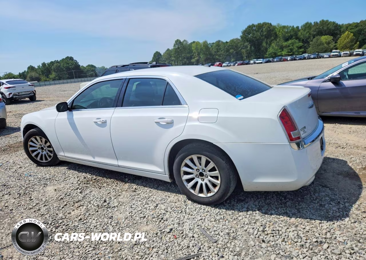 2013 Chrysler 300 VIN:2C3CCAAG5DH544702 - 2