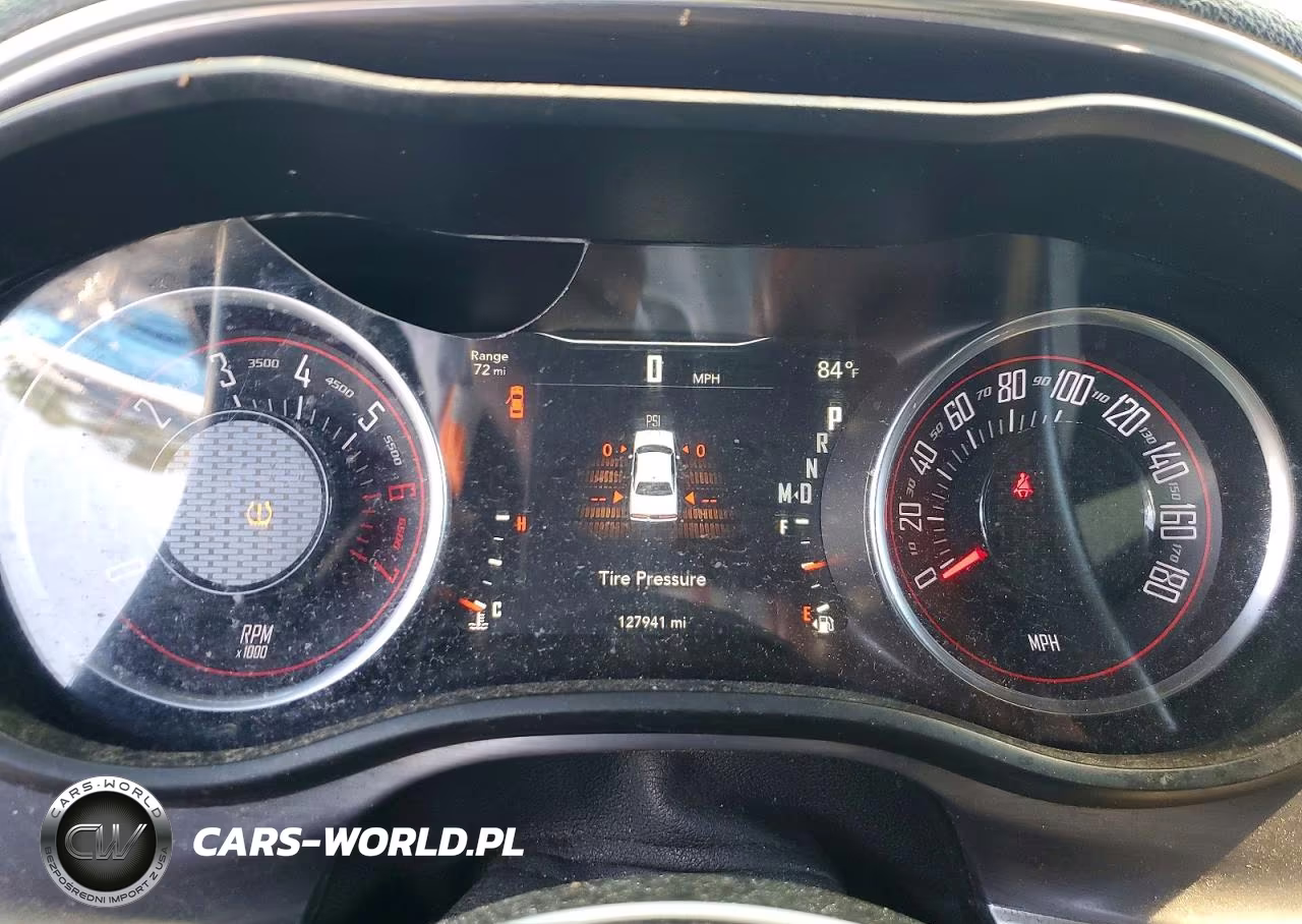 2017 Dodge Challenger R-T 392 VIN:2C3CDZFJ8HH651636 - 9