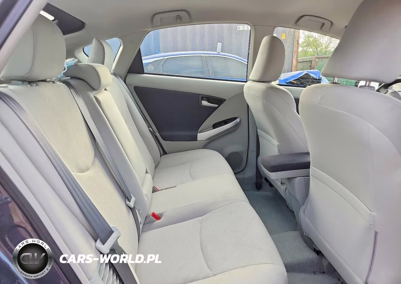 2011 Toyota Prius Two VIN:JTDKN3DU5B5362971 - 10