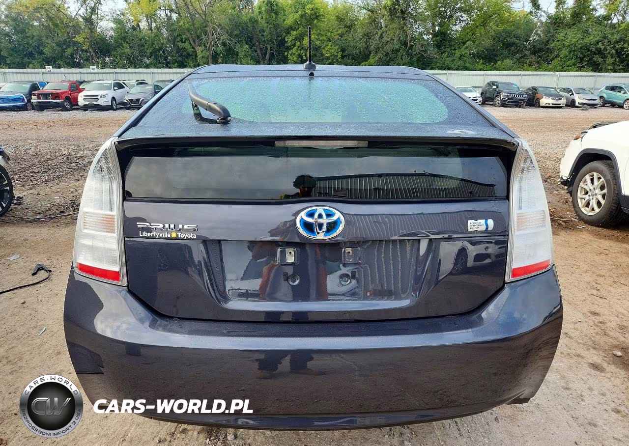 2011 Toyota Prius Two VIN:JTDKN3DU5B5362971 - 6