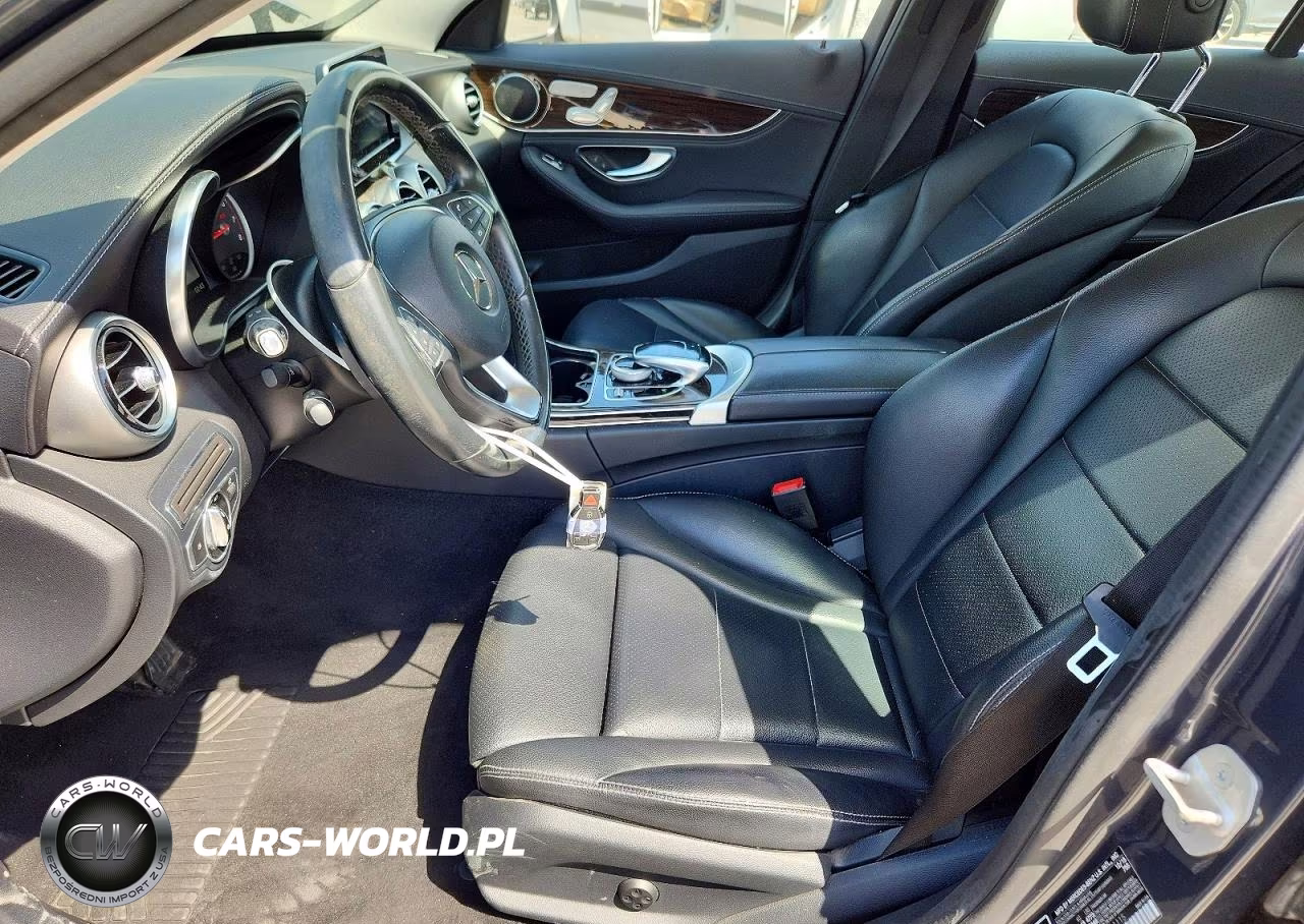 2016 Mercedes-Benz C 300 4Matic VIN:55SWF4KB0GU131115 - 7