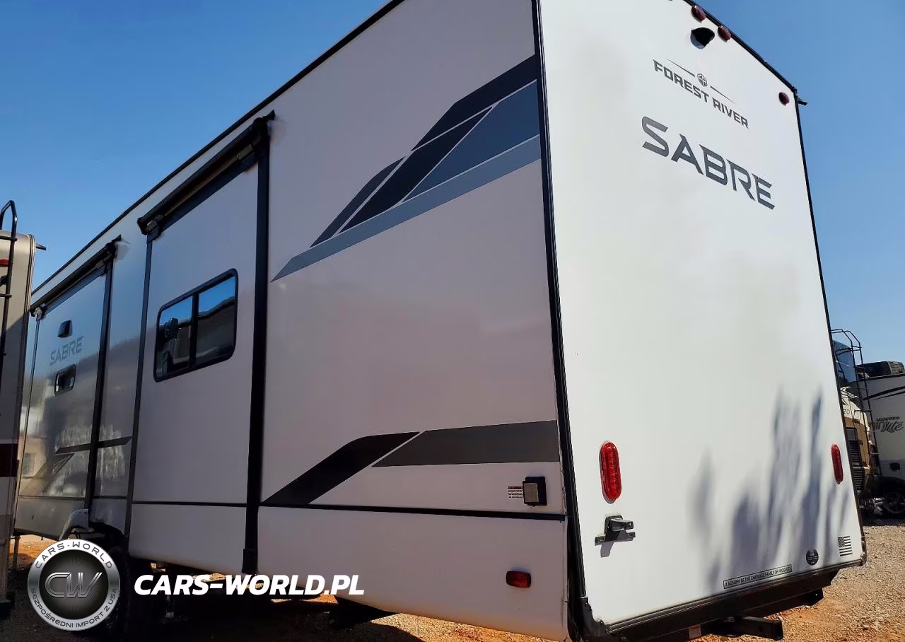 2027 Forest River Sabre Camper VIN:5ZT3SR2B8V6118486 - 3