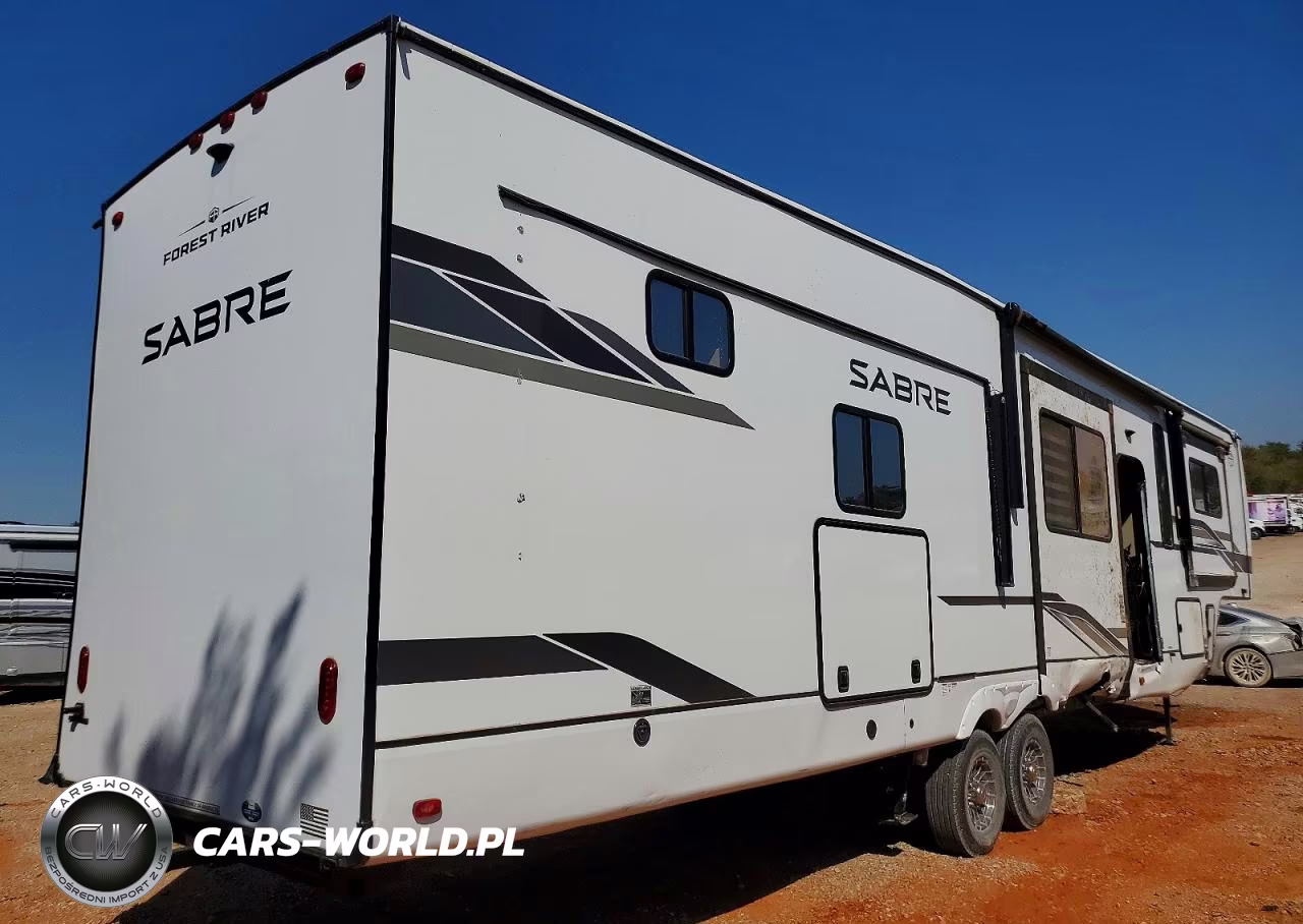 2027 Forest River Sabre Camper VIN:5ZT3SR2B8V6118486 - 4