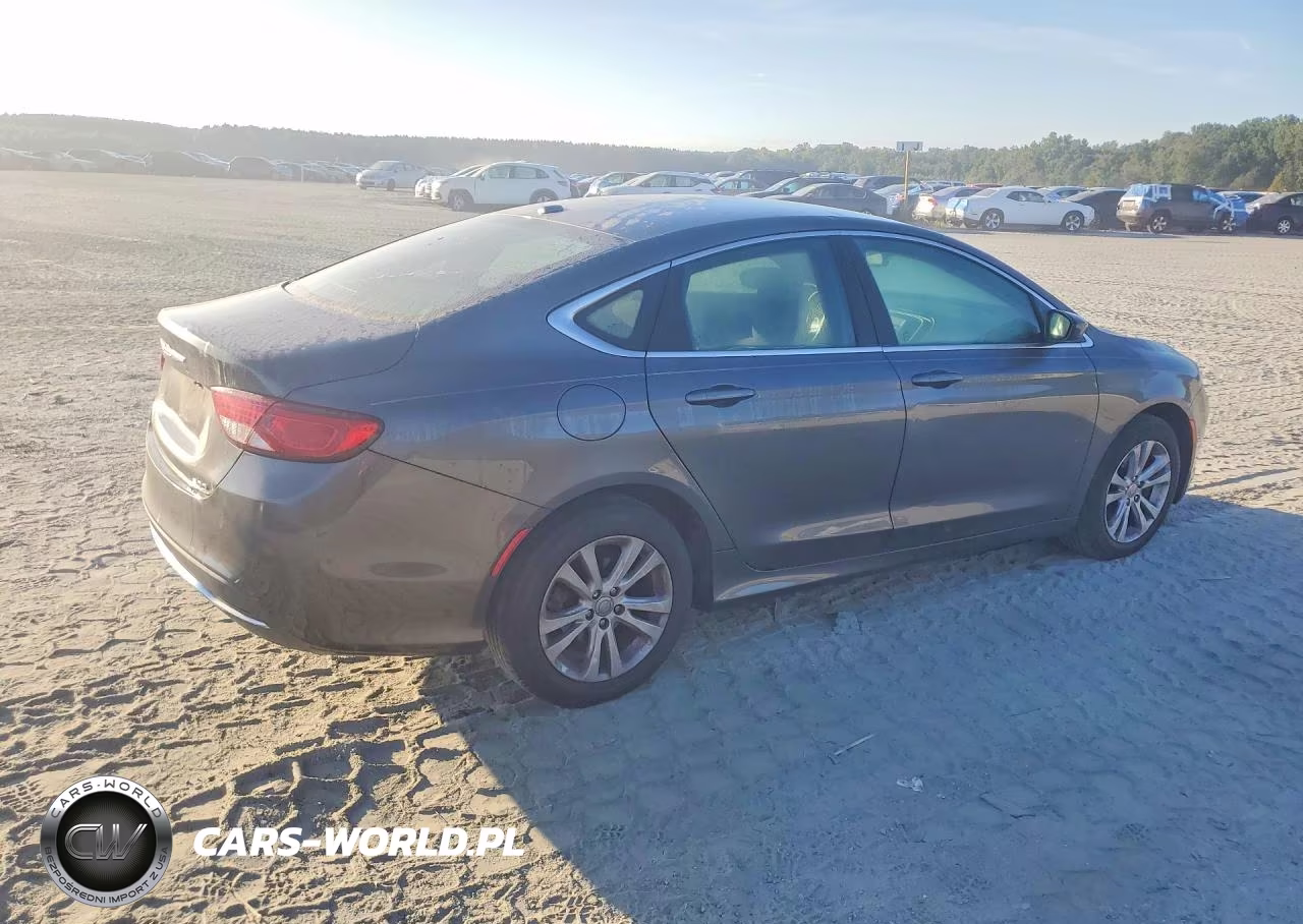 2015 Chrysler 200 Limited VIN:1C3CCCAB1FN590411 - 3