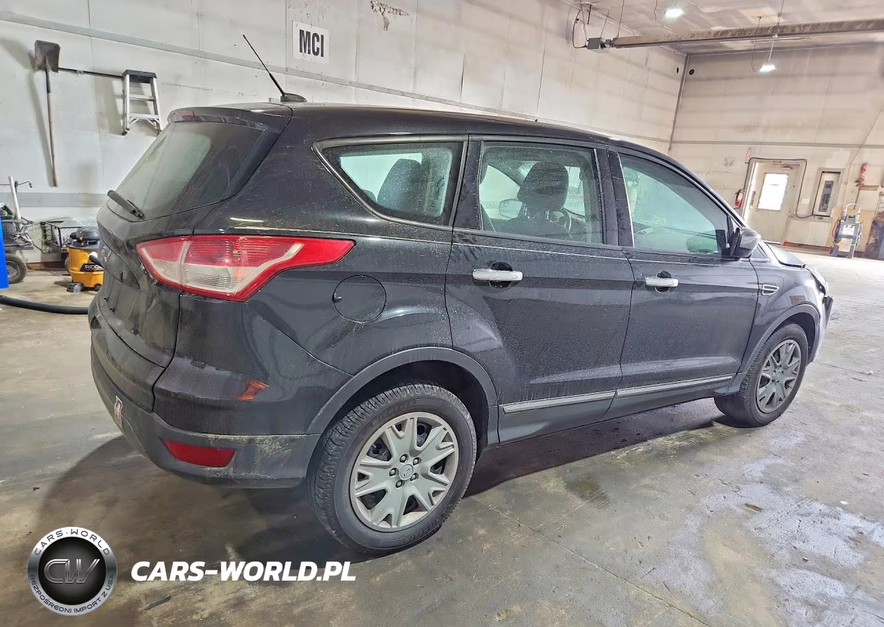 2013 Ford Escape S VIN:1FMCU0F77DUA29009 - 3