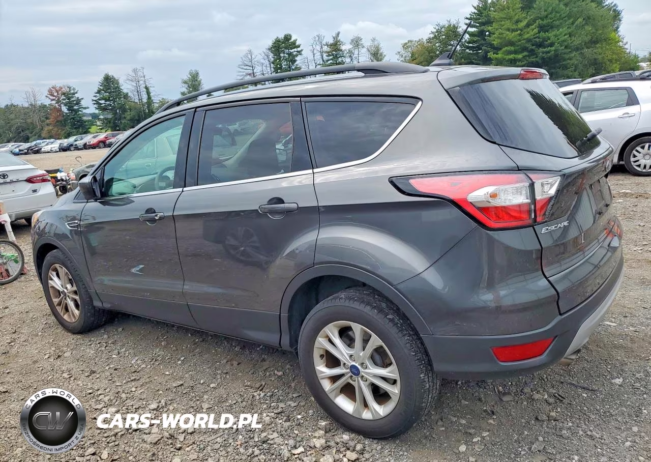 2018 Ford Escape Se VIN:1FMCU9GD5JUB05394 - 2