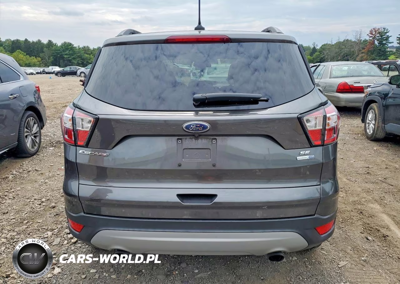 2018 Ford Escape Se VIN:1FMCU9GD5JUB05394 - 6