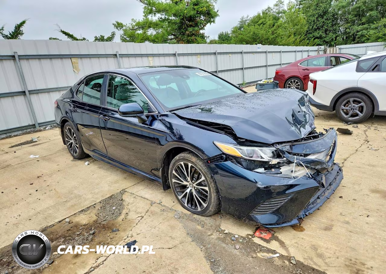 2019 Toyota Camry Se VIN:4T1B11HK3KU757760 - 4