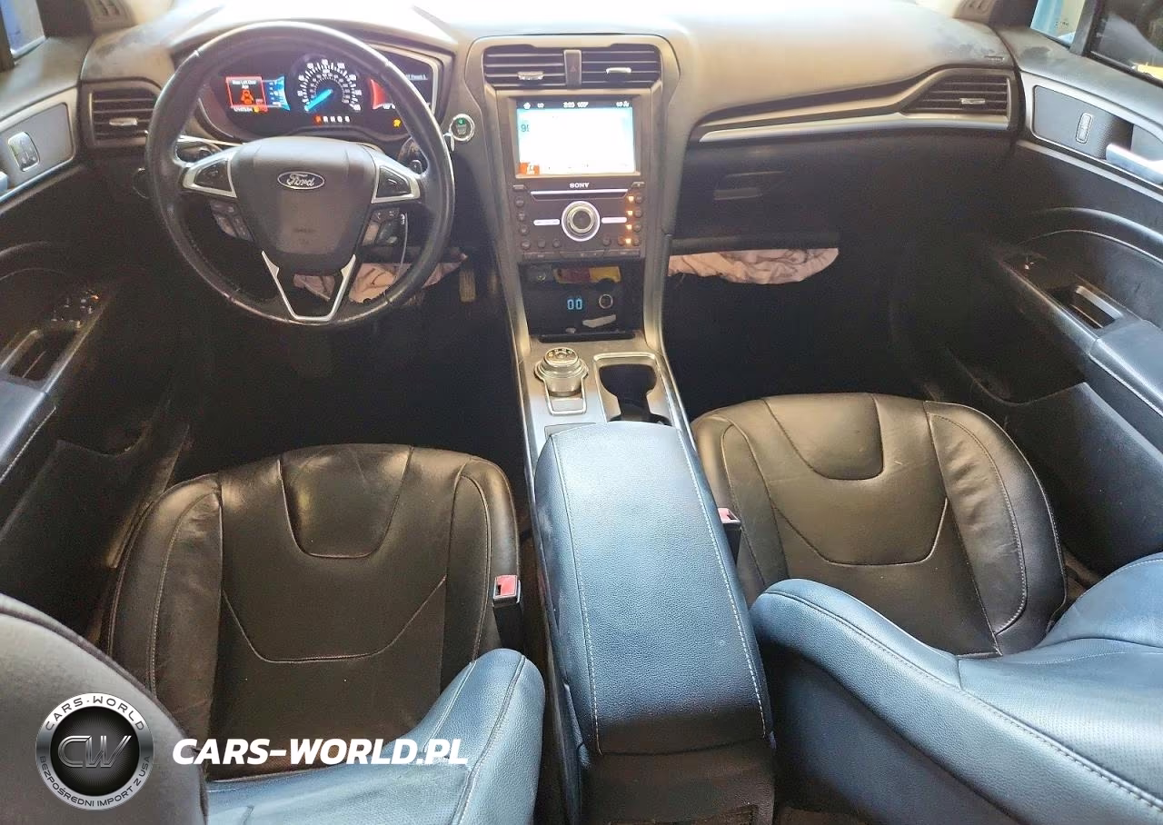 2019 Ford Fusion Titanium VIN:3FA6P0D94KR116745 - 8
