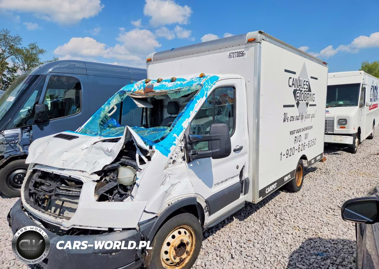 2015 Ford Transit Box Truck