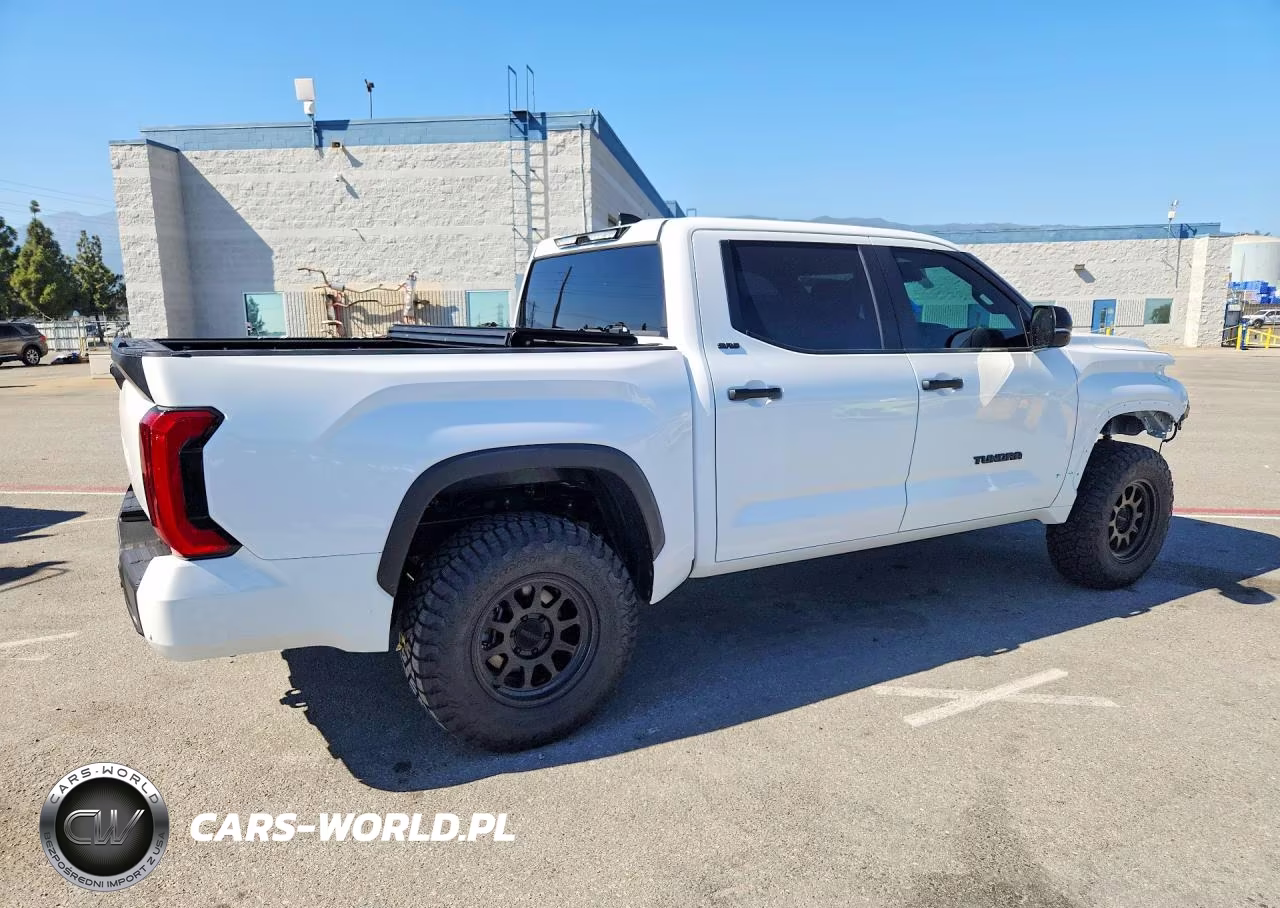 2026 Toyota Tundra Sr5 VIN:5TFLA5DB9TX413596 - 3