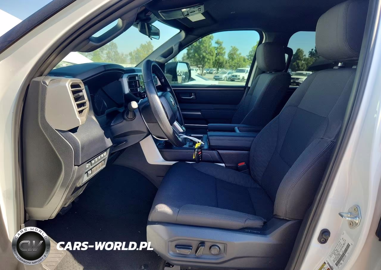 2026 Toyota Tundra Sr5 VIN:5TFLA5DB9TX413596 - 7
