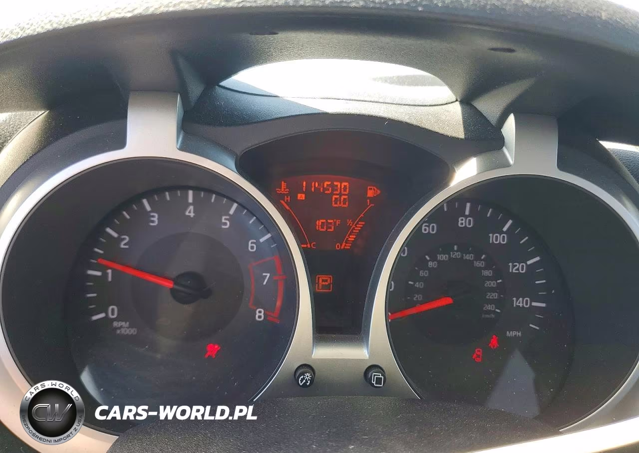 2015 Nissan Juke S VIN:JN8AF5MV5FT563479 - 9