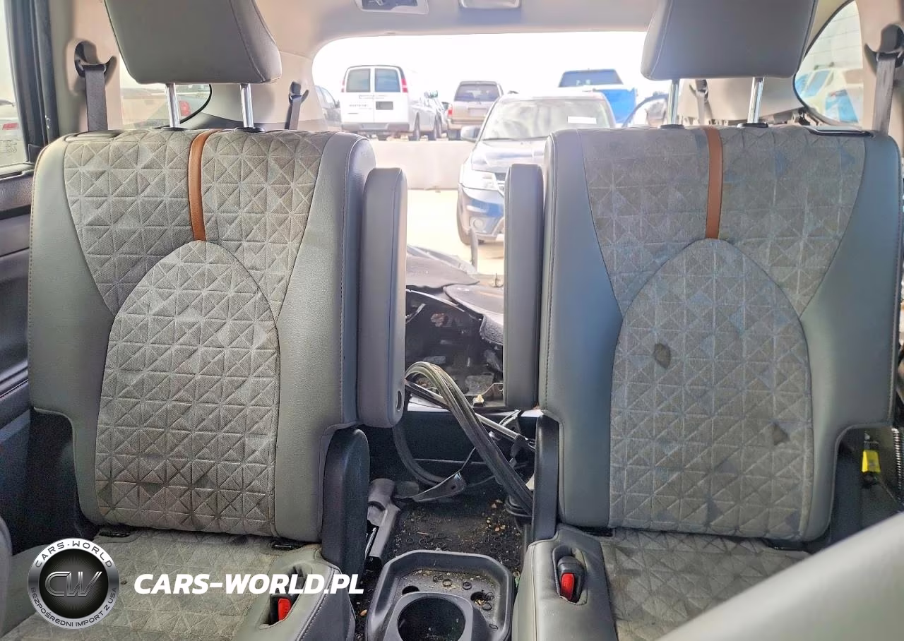 2022 Toyota Highlander Hybrid Bronze Edition VIN:5TDAARAH2NS513393 - 10