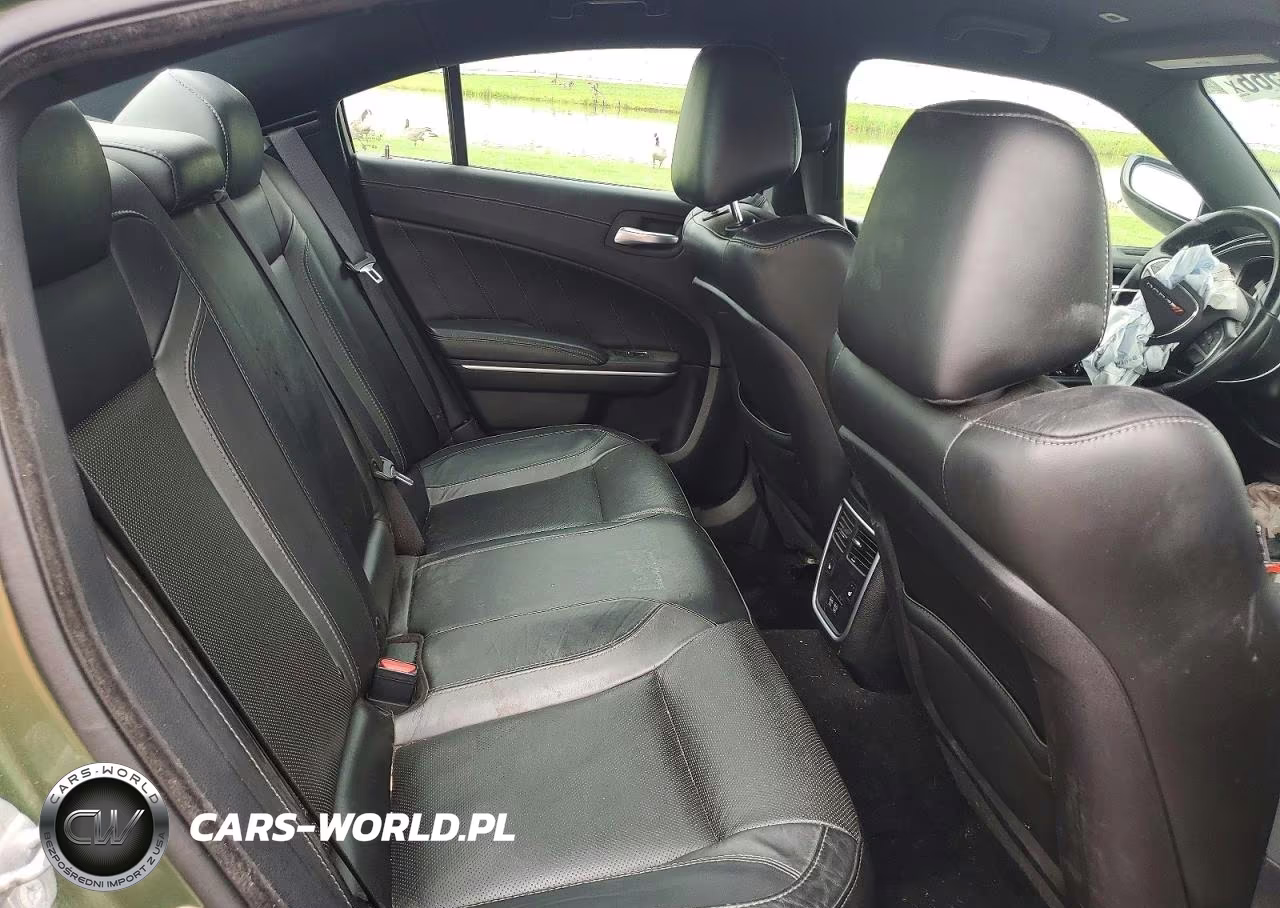 2019 Dodge Charger Sxt VIN:2C3CDXJG5KH580189 - 10