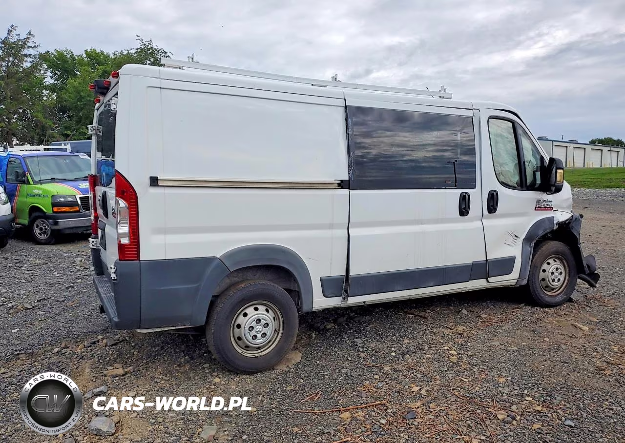 2018 Ram Promaster 1500 1500 Standard VIN:3C6TRVAG8JE155987 - 3