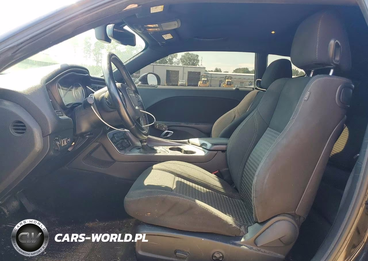 2016 Dodge Challenger Sxt VIN:2C3CDZAG7GH137643 - 7