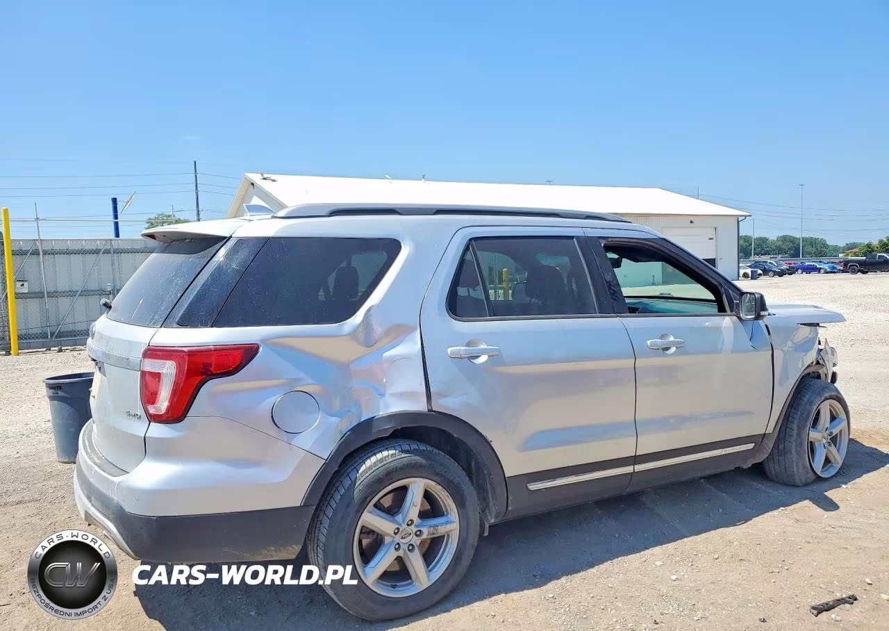 2016 Ford Explorer Xlt VIN:1FM5K8D80GGC51242 - 3