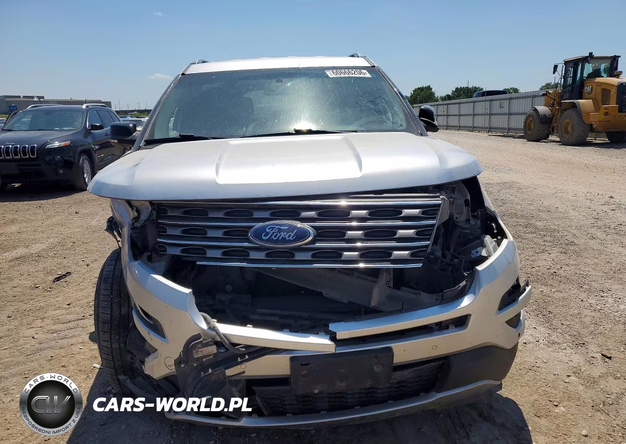 2016 Ford Explorer Xlt VIN:1FM5K8D80GGC51242 - 5