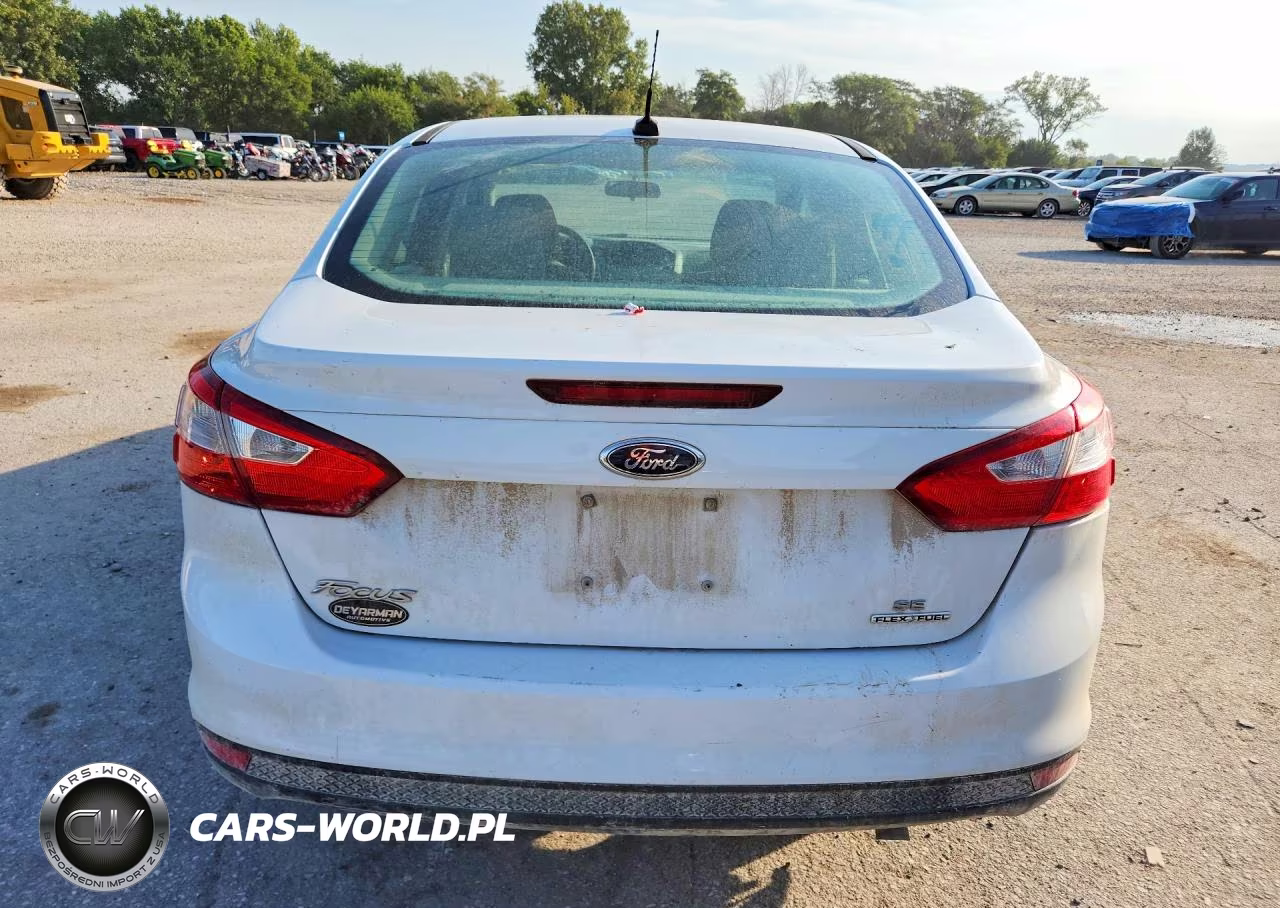 2014 Ford Focus Titanium VIN:1FADP3F25EL349352 - 6
