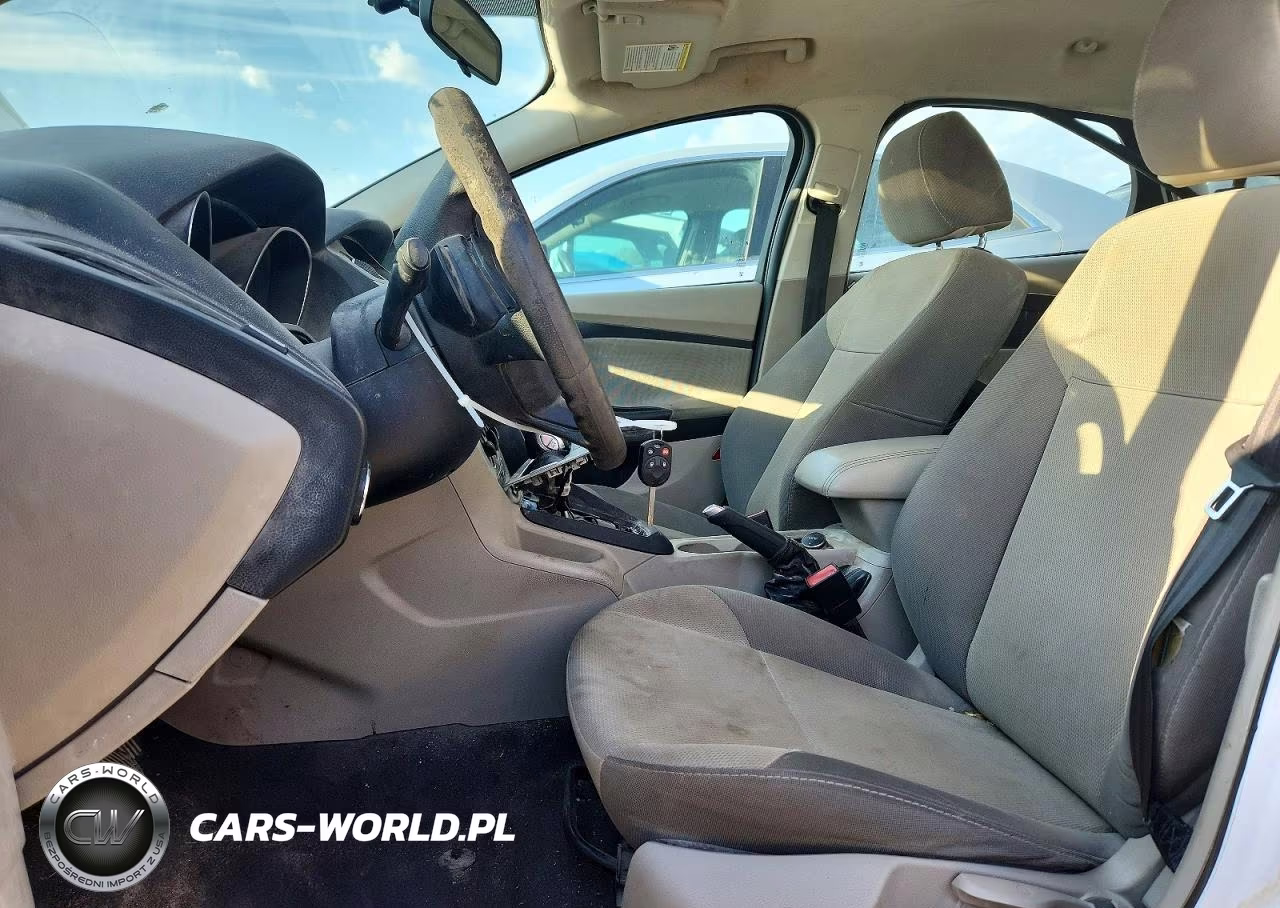 2014 Ford Focus Titanium VIN:1FADP3F25EL349352 - 7
