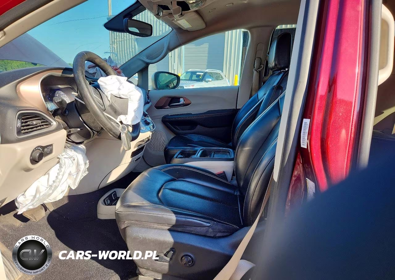 2020 Chrysler Voyager Lxi VIN:2C4RC1DG6LR264720 - 7