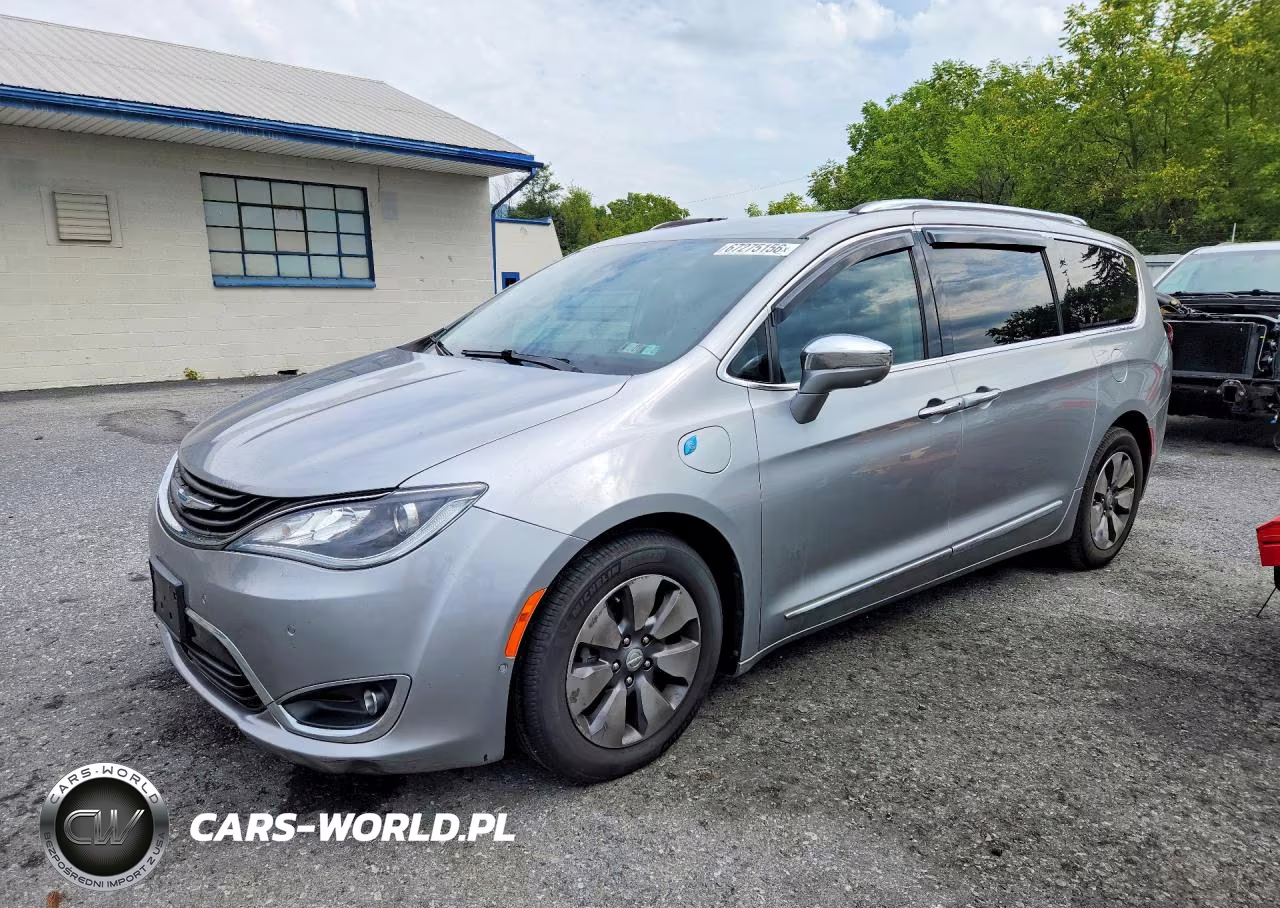 2018 Chrysler Pacifica Hybrid Limited VIN:2C4RC1N70JR109642 - 1