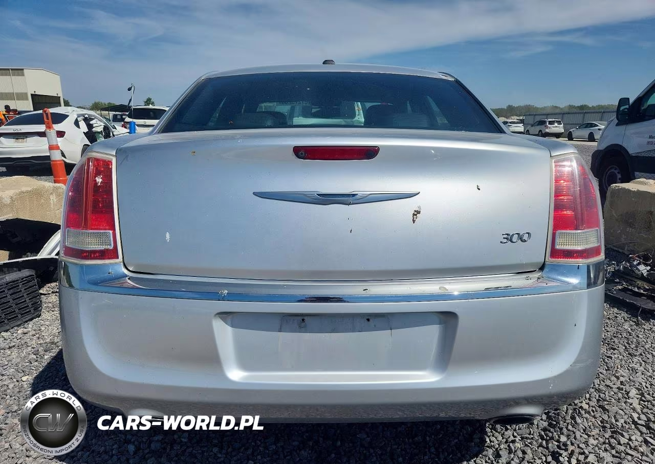 2012 Chrysler 300 Limited VIN:2C3CCACG5CH266041 - 6