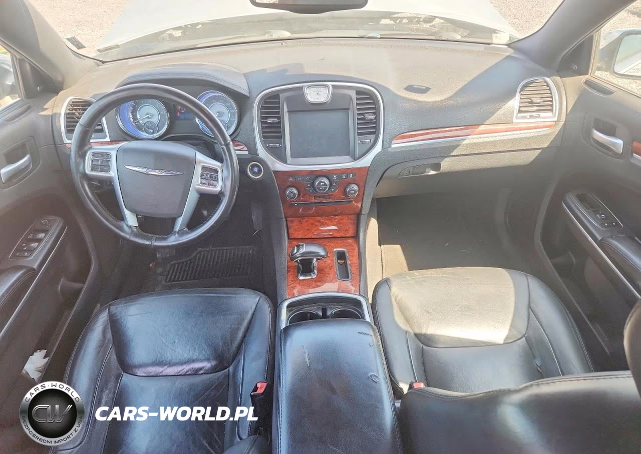 2012 Chrysler 300 Limited VIN:2C3CCACG5CH266041 - 8