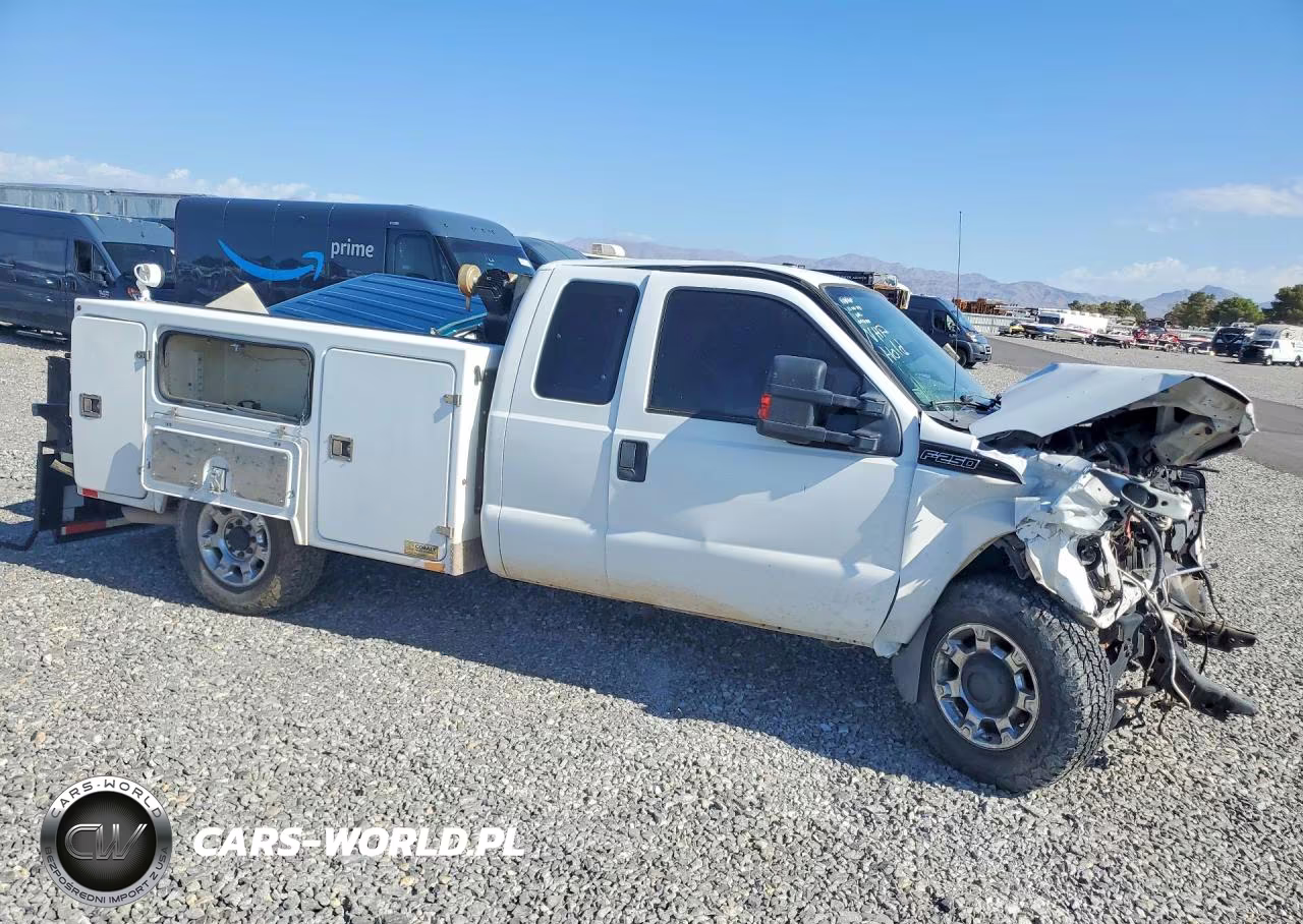2012 Ford F250 Super Duty VIN:1FD7X2A61CEB17761 - 4
