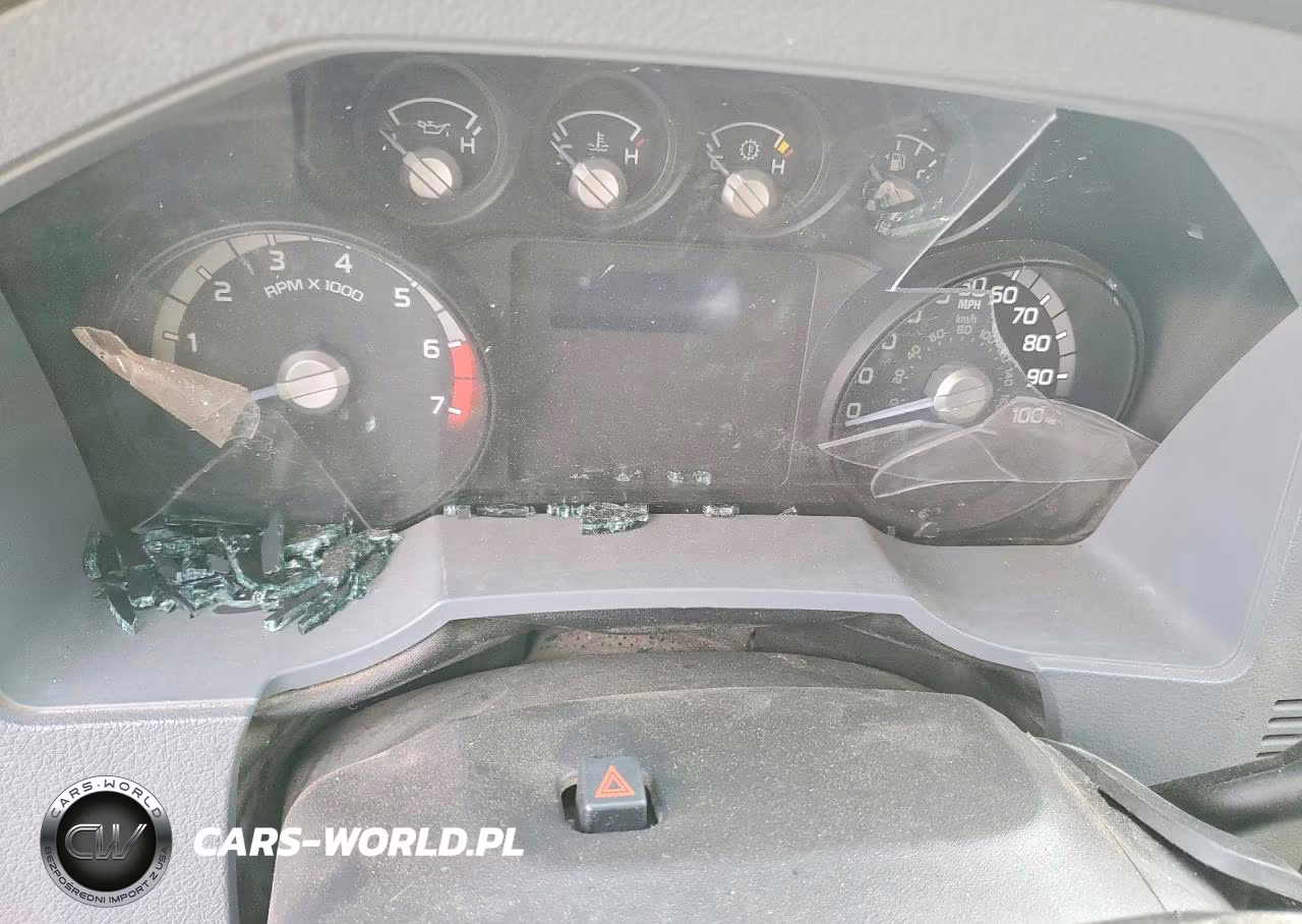 2012 Ford F250 Super Duty VIN:1FD7X2A61CEB17761 - 9