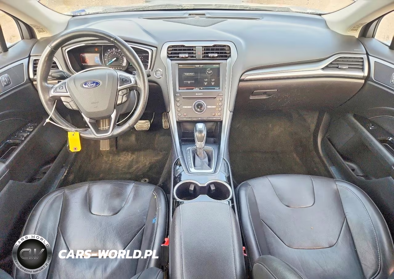 2016 Ford Fusion Titanium VIN:3FA6P0K92GR400725 - 8