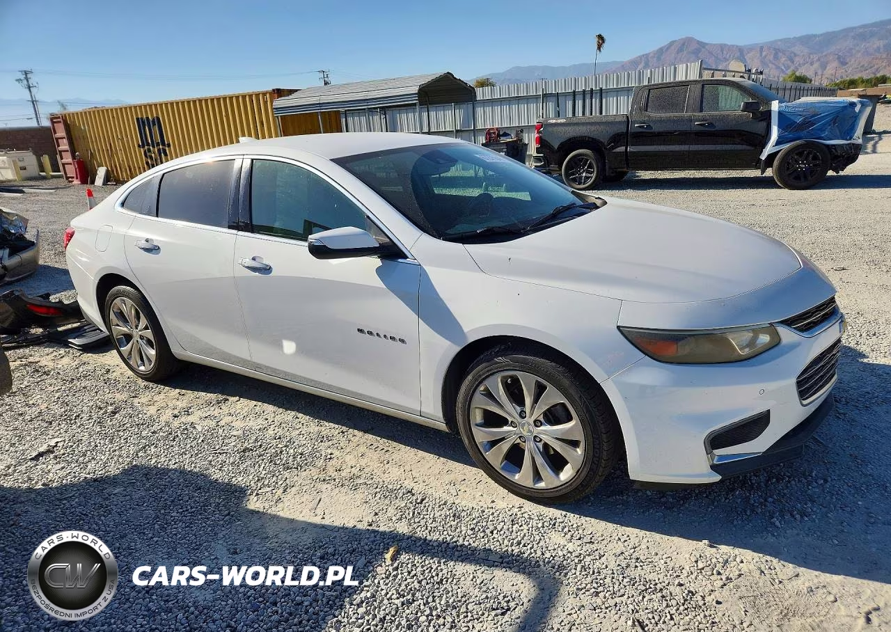 2017 Chevrolet Malibu Premier VIN:1G1ZH5SX3HF227241 - 4