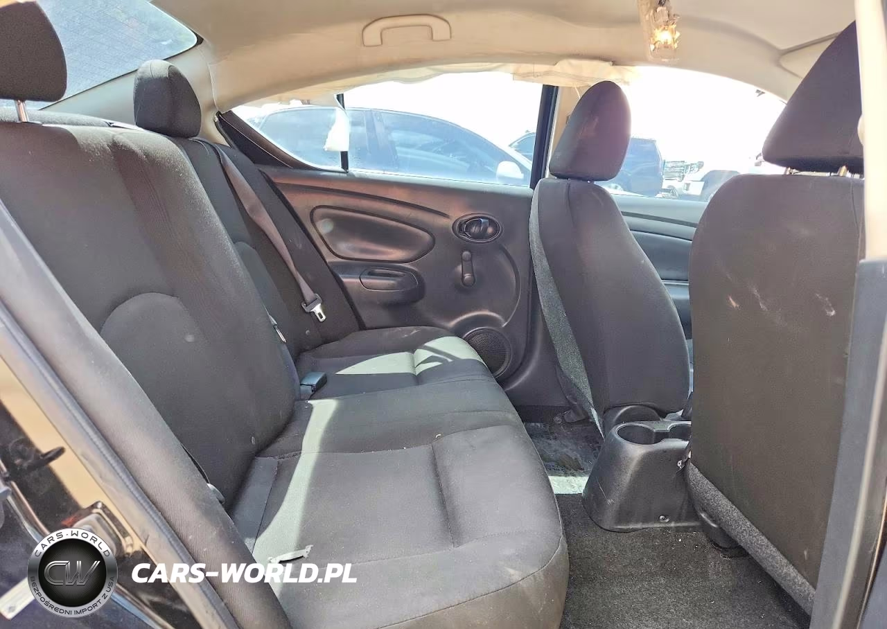2018 Nissan Versa S VIN:3N1CN7AP9JL888208 - 10