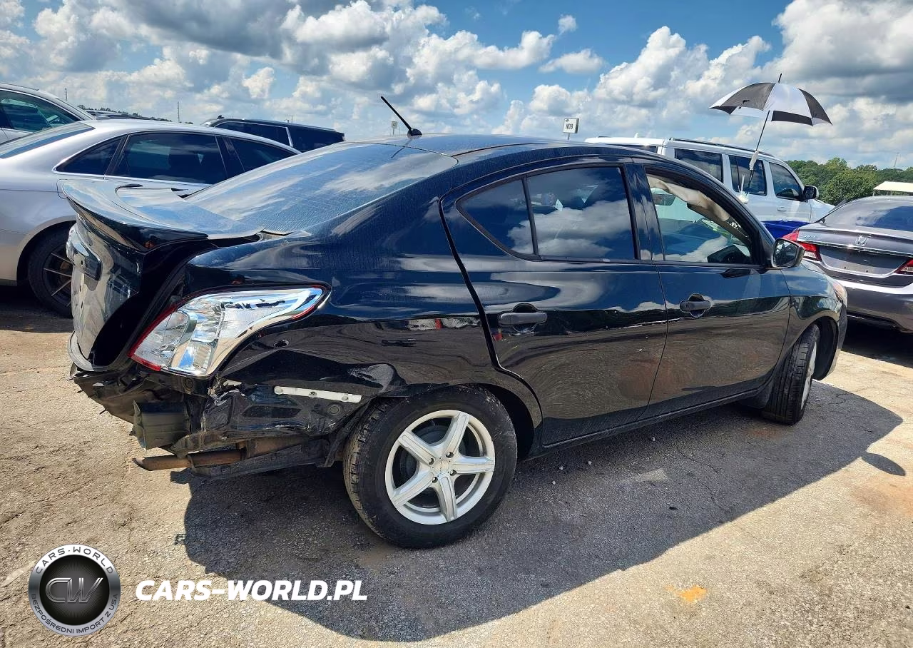 2018 Nissan Versa S VIN:3N1CN7AP9JL888208 - 3
