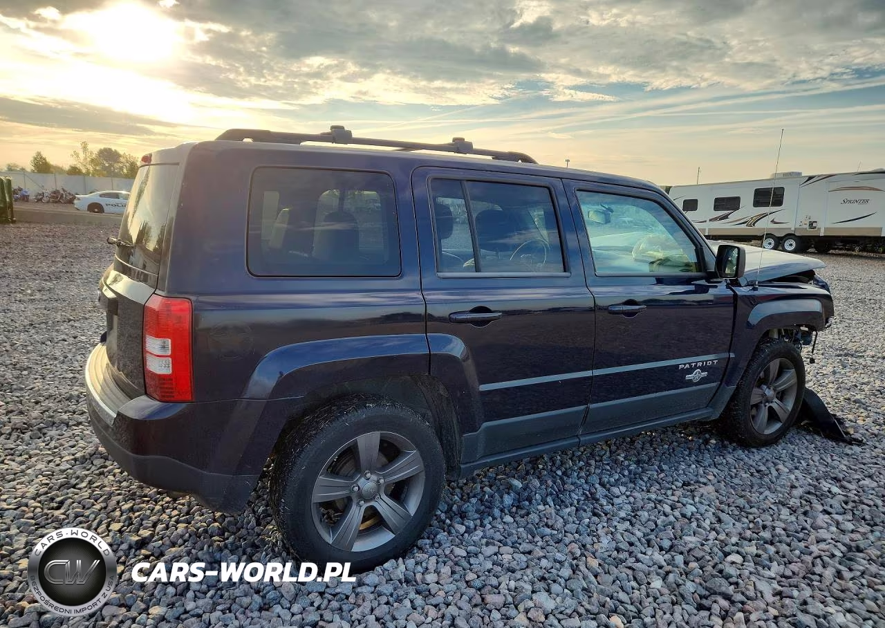 2013 Jeep Patriot Latitude VIN:1C4NJPFB6DD251544 - 3