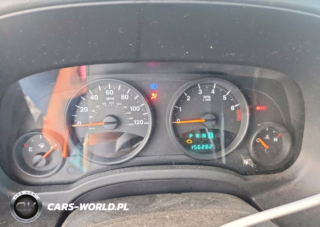 2013 Jeep Patriot Latitude VIN:1C4NJPFB6DD251544 - 9