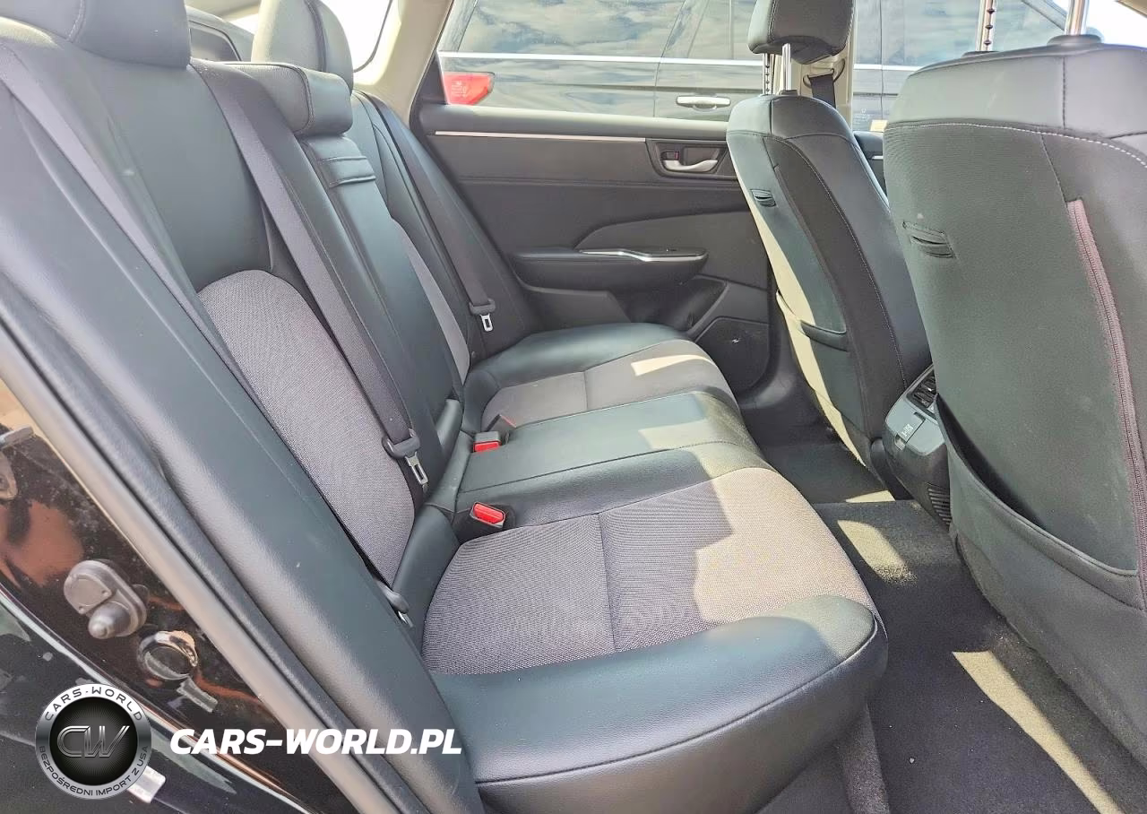2018 Honda Clarity VIN:JHMZC5F10JC011249 - 10